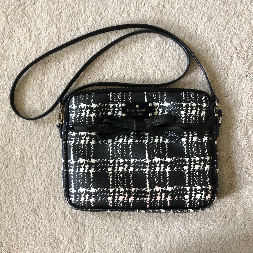 Kate spade crossbody bag